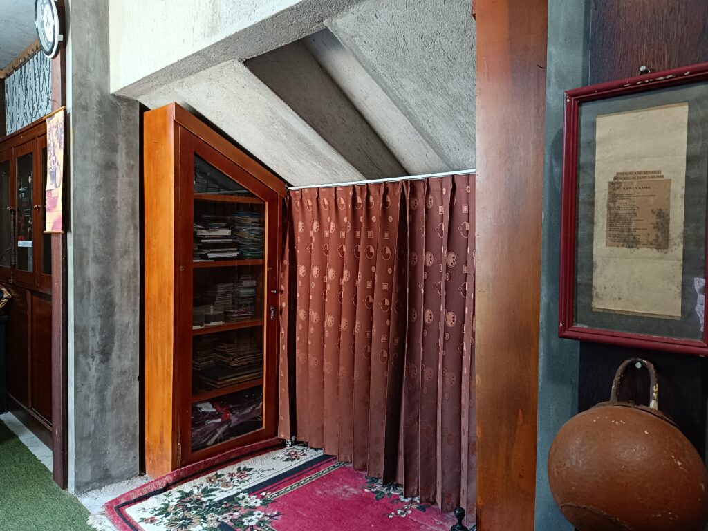 Office 03